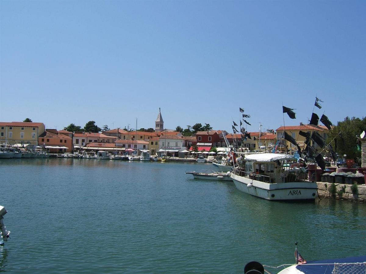 Tamaris, 600 M From The Beach Novigrad Istria Exterior foto