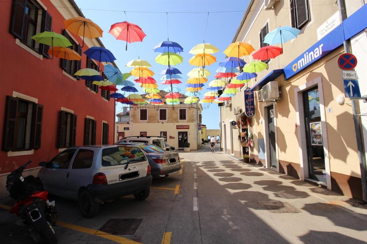 Tamaris, 600 M From The Beach Novigrad Istria Exterior foto
